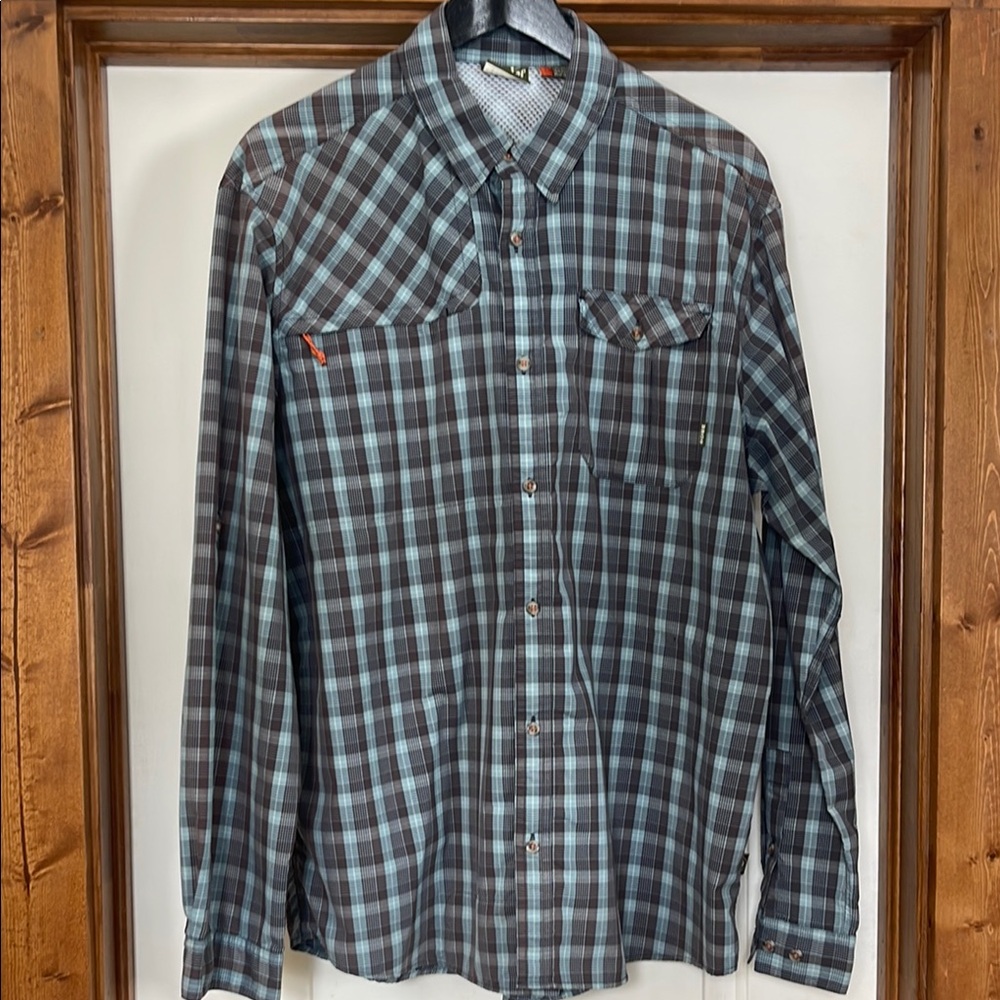 Howler bros tech shirt